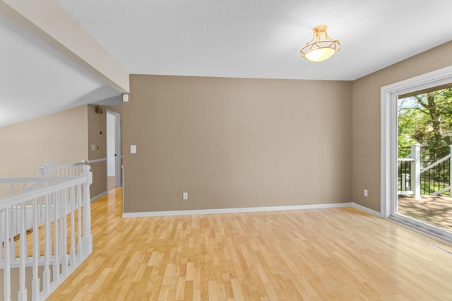 4708 Laura Lane, Shoreview, MN 55126