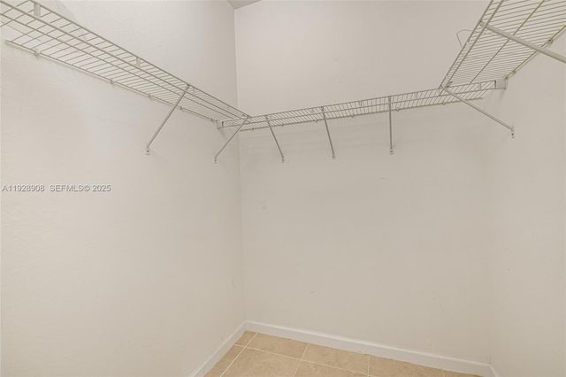 11863 SW 253rd Ter, Homestead, FL 33032