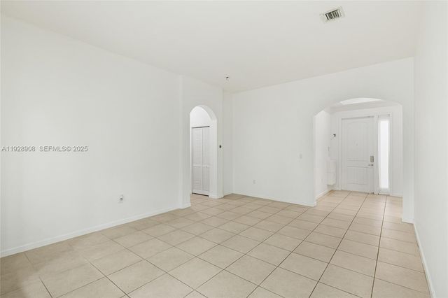 11863 SW 253rd Ter, Homestead, FL 33032