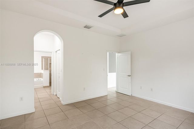 11863 SW 253rd Ter, Homestead, FL 33032