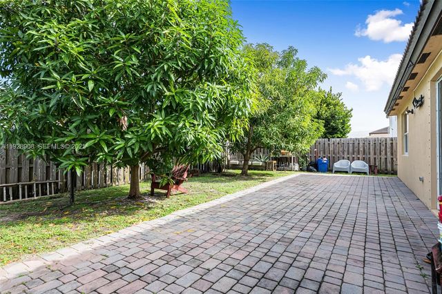 11863 SW 253rd Ter, Homestead, FL 33032