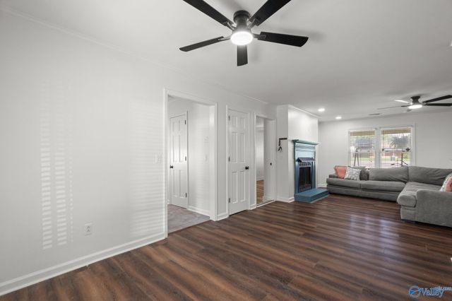 102 Harwell Circle, Meridianville, AL 35759