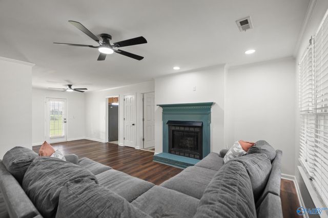 102 Harwell Circle, Meridianville, AL 35759