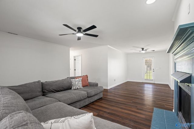 102 Harwell Circle, Meridianville, AL 35759