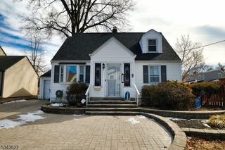 231 Hillside Rd, Linden City, NJ 07036