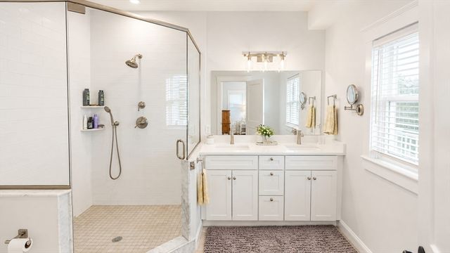 3 Fieldstone Farm Way, Duxbury, MA 02332