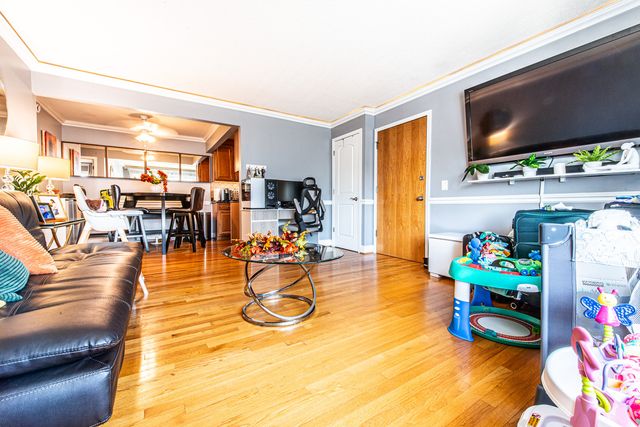 4931 N East River Road 3A, Norridge, IL 60706