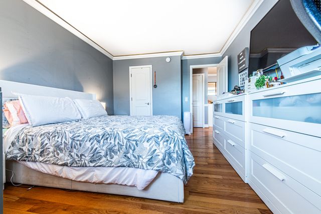 4931 N East River Road 3A, Norridge, IL 60706