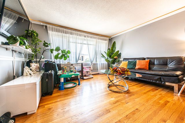 4931 N East River Road 3A, Norridge, IL 60706