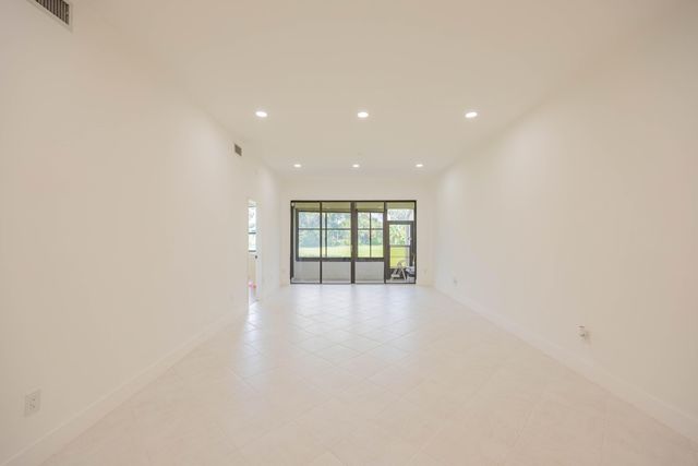 7520 La Paz Boulevard A104, Boca Raton, FL 33433