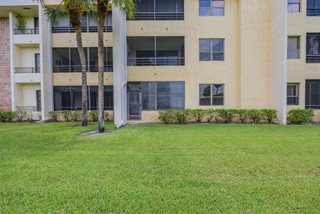 7520 La Paz Boulevard A104, Boca Raton, FL 33433