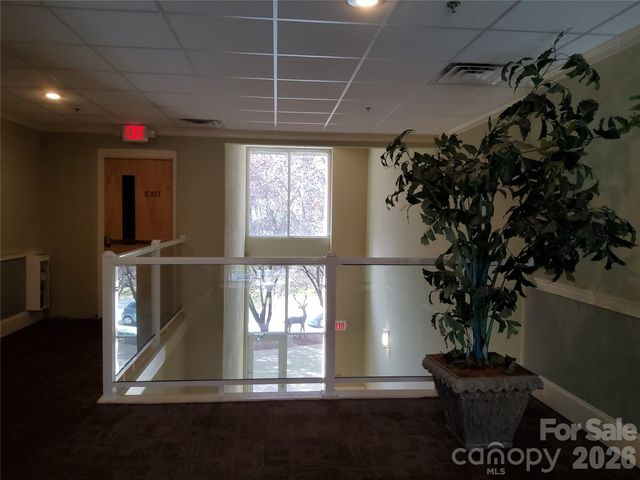 155 S Lexington Avenue 203, Asheville, NC 28801