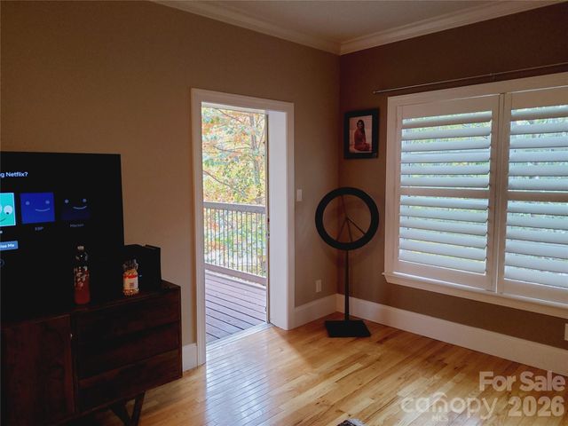 155 S Lexington Avenue 203, Asheville, NC 28801