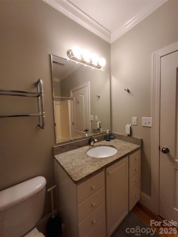 155 S Lexington Avenue 203, Asheville, NC 28801