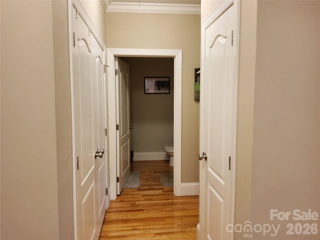 155 S Lexington Avenue 203, Asheville, NC 28801