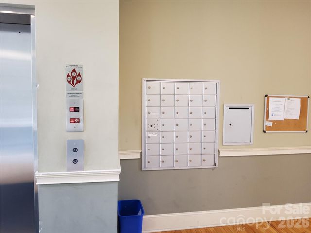 155 S Lexington Avenue 203, Asheville, NC 28801