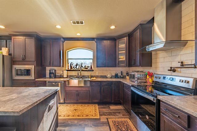 9295 FM 1249, Kilgore, TX 75662