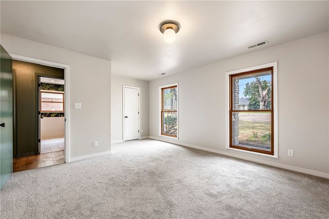 409 Lakeview Drive, Springdale, AR 72764