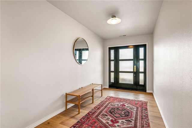 409 Lakeview Drive, Springdale, AR 72764