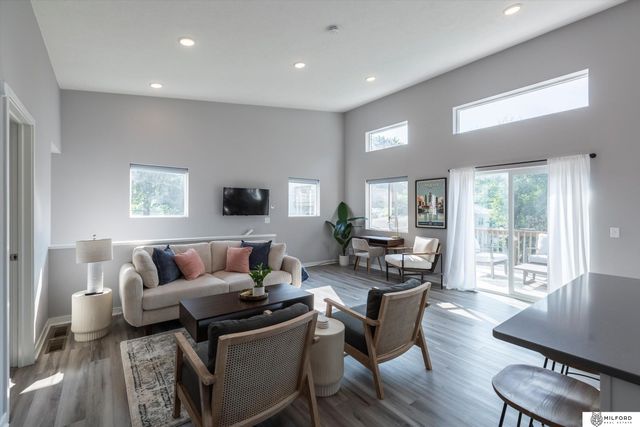 5607 Decatur Street, Omaha, NE 68104