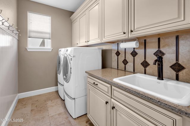 9930 Hafflinger Lane, Reno, NV 89521