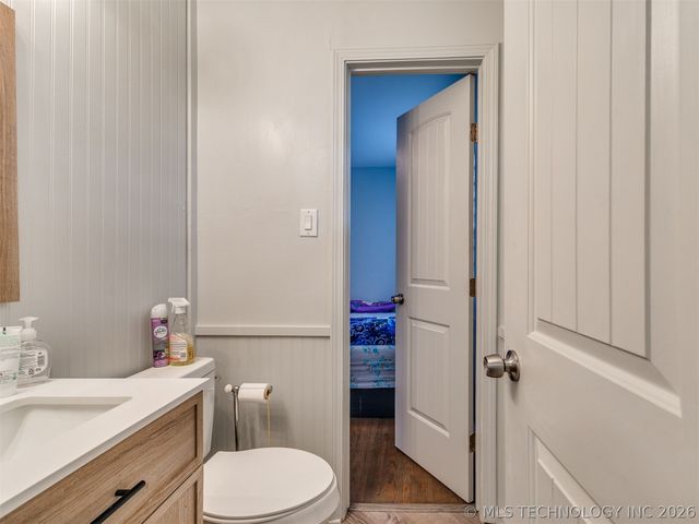 2415 W 45th Place, Tulsa, OK 74107