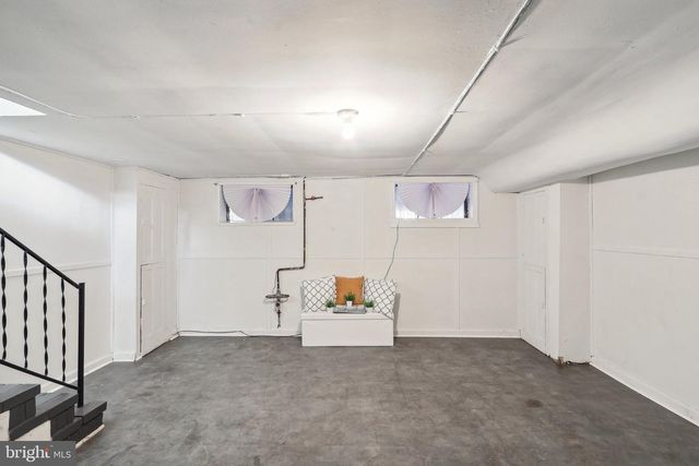 1343 QUEEN ST NE, Washington, DC 20002