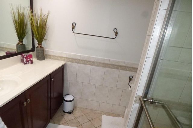 2800 N Ocean Drive B-5c, Singer Island, FL 33404