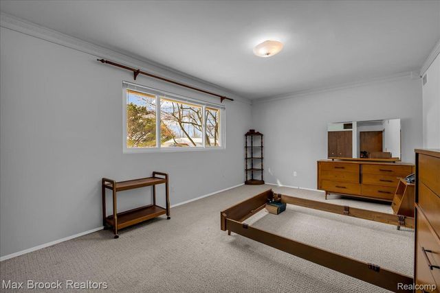 2624 Penna Drive, West Bloomfield Charter Township, MI 48324