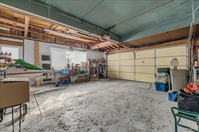 2624 Penna Drive, West Bloomfield Charter Township, MI 48324