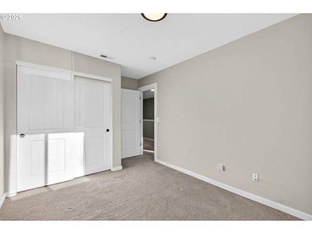 14085 PASSAGE Pkwy, Oregon City, OR 97045