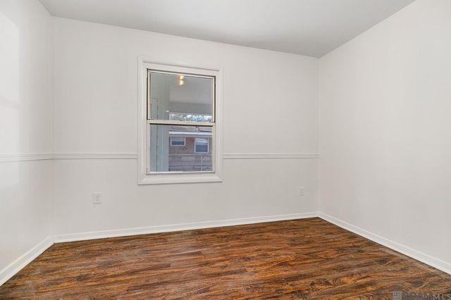 11106 Black Oak Dr, Baton Rouge, LA 70815