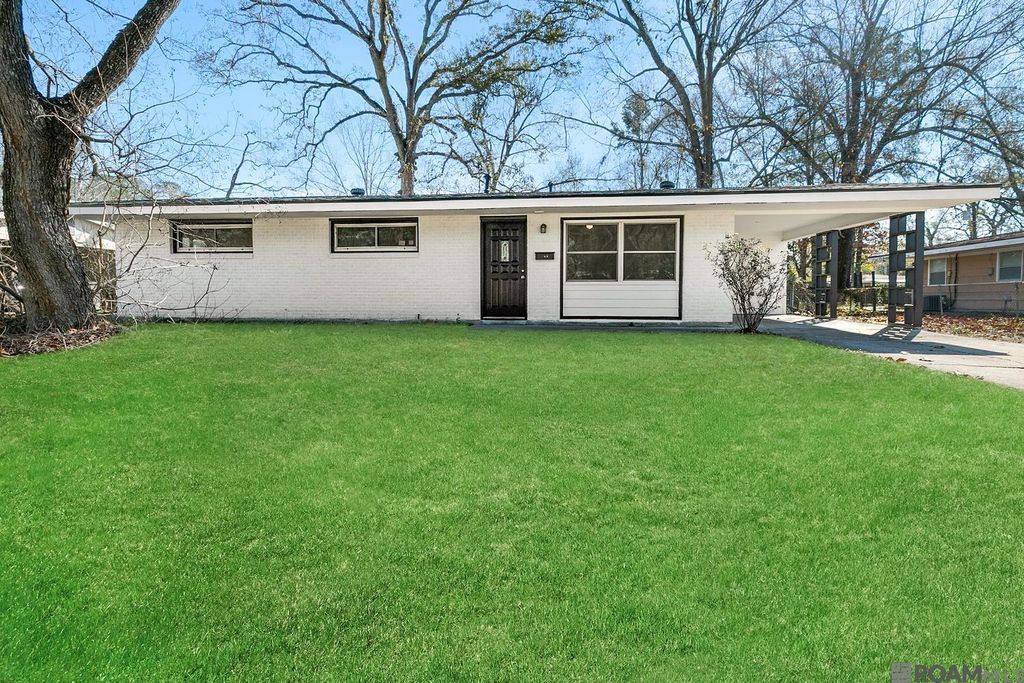 11106 Black Oak Dr, Baton Rouge, LA 70815