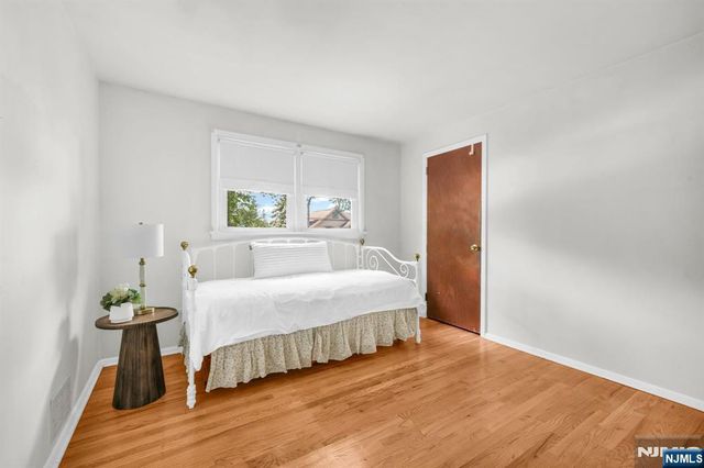 19 Lawrence Road, Wayne, NJ 07470