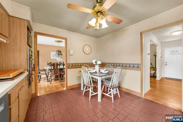 19 Lawrence Road, Wayne, NJ 07470