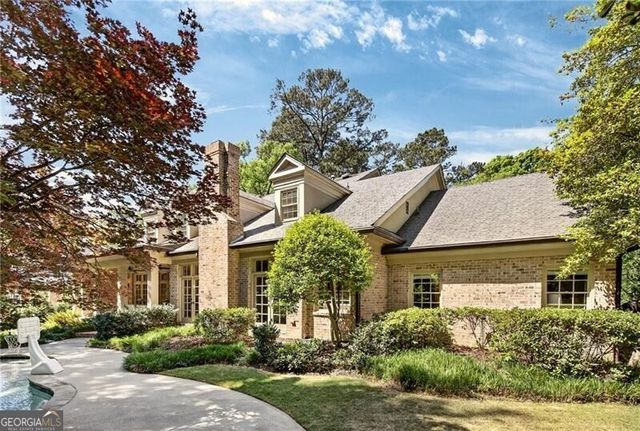 4917 Rebel Trail, Atlanta, GA 30327