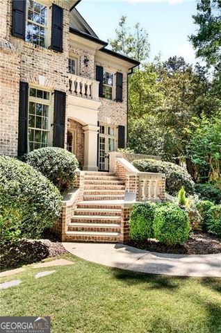 4917 Rebel Trail, Atlanta, GA 30327