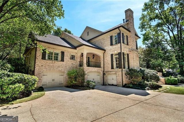 4917 Rebel Trail, Atlanta, GA 30327