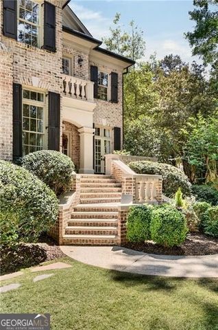 4917 Rebel Trail, Atlanta, GA 30327