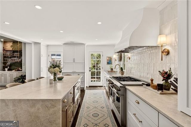 4917 Rebel Trail, Atlanta, GA 30327