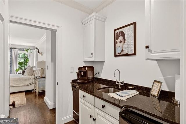 4917 Rebel Trail, Atlanta, GA 30327