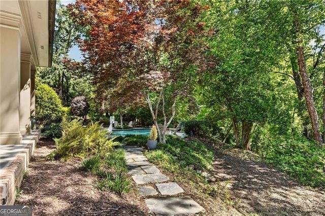 4917 Rebel Trail, Atlanta, GA 30327