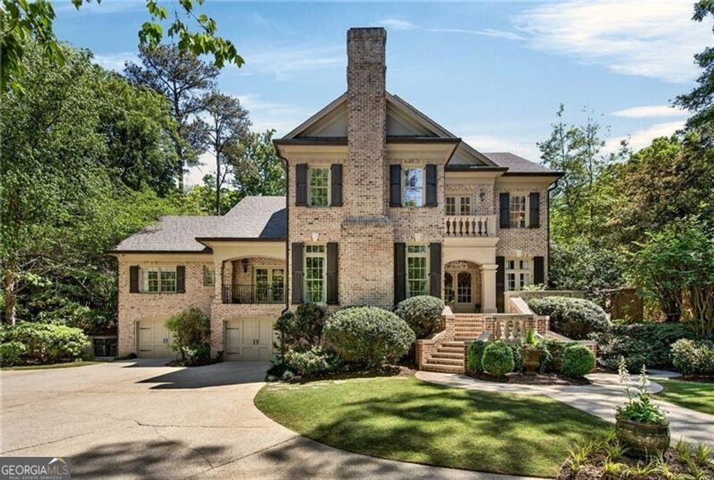 4917 Rebel Trail, Atlanta, GA 30327