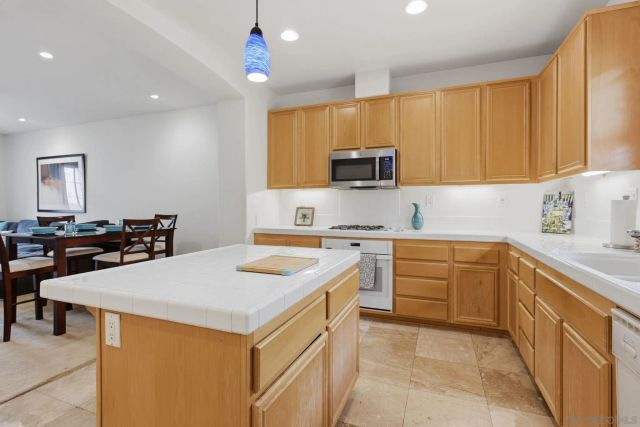 237 Marquette Ave, San Marcos, CA 92078