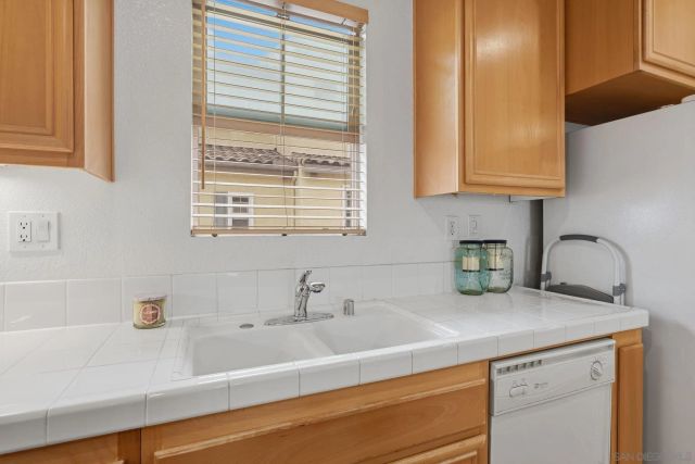 237 Marquette Ave, San Marcos, CA 92078