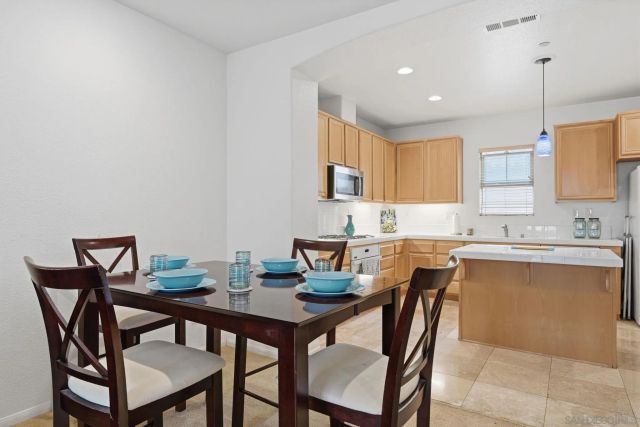 237 Marquette Ave, San Marcos, CA 92078