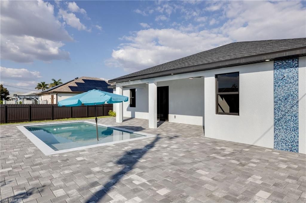 1810 NE 6th PL, CAPE CORAL, FL 33909 — exterior