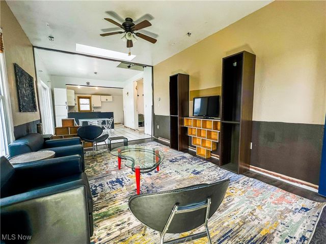 3895 Adamsville Road, Zanesville, OH 43701