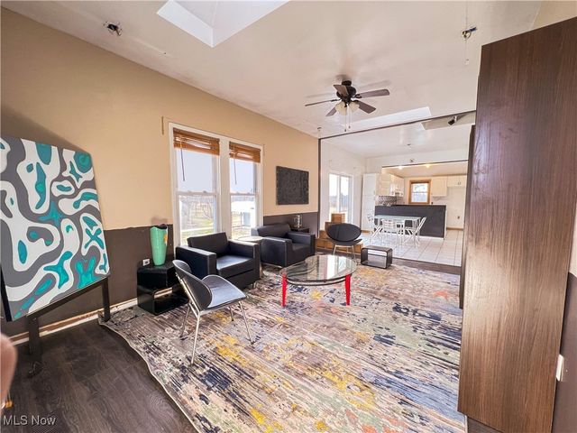 3895 Adamsville Road, Zanesville, OH 43701