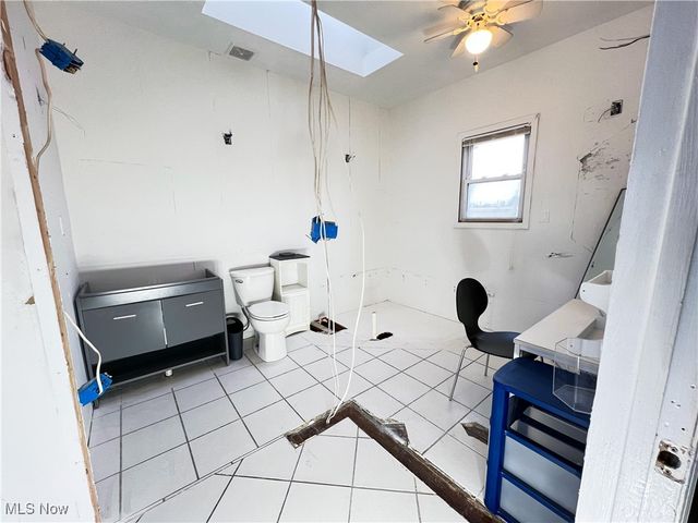 3895 Adamsville Road, Zanesville, OH 43701